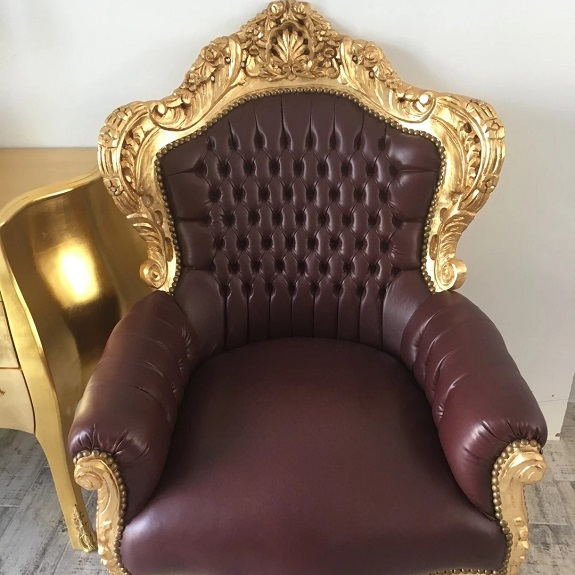 stylowy fotel barokowy